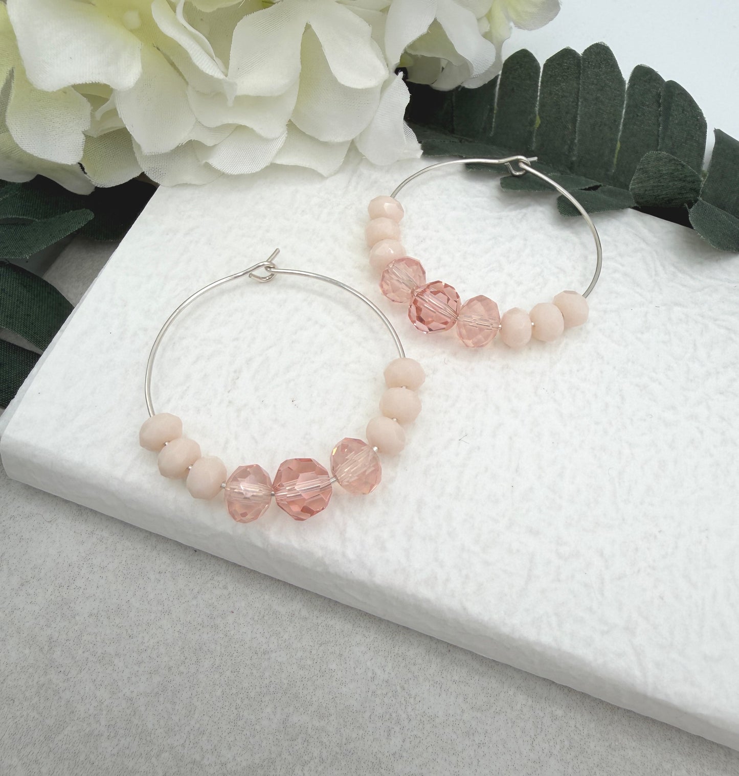 Hoop Earrings with Pink, Peach and Cream Crystal Beads CHE-512