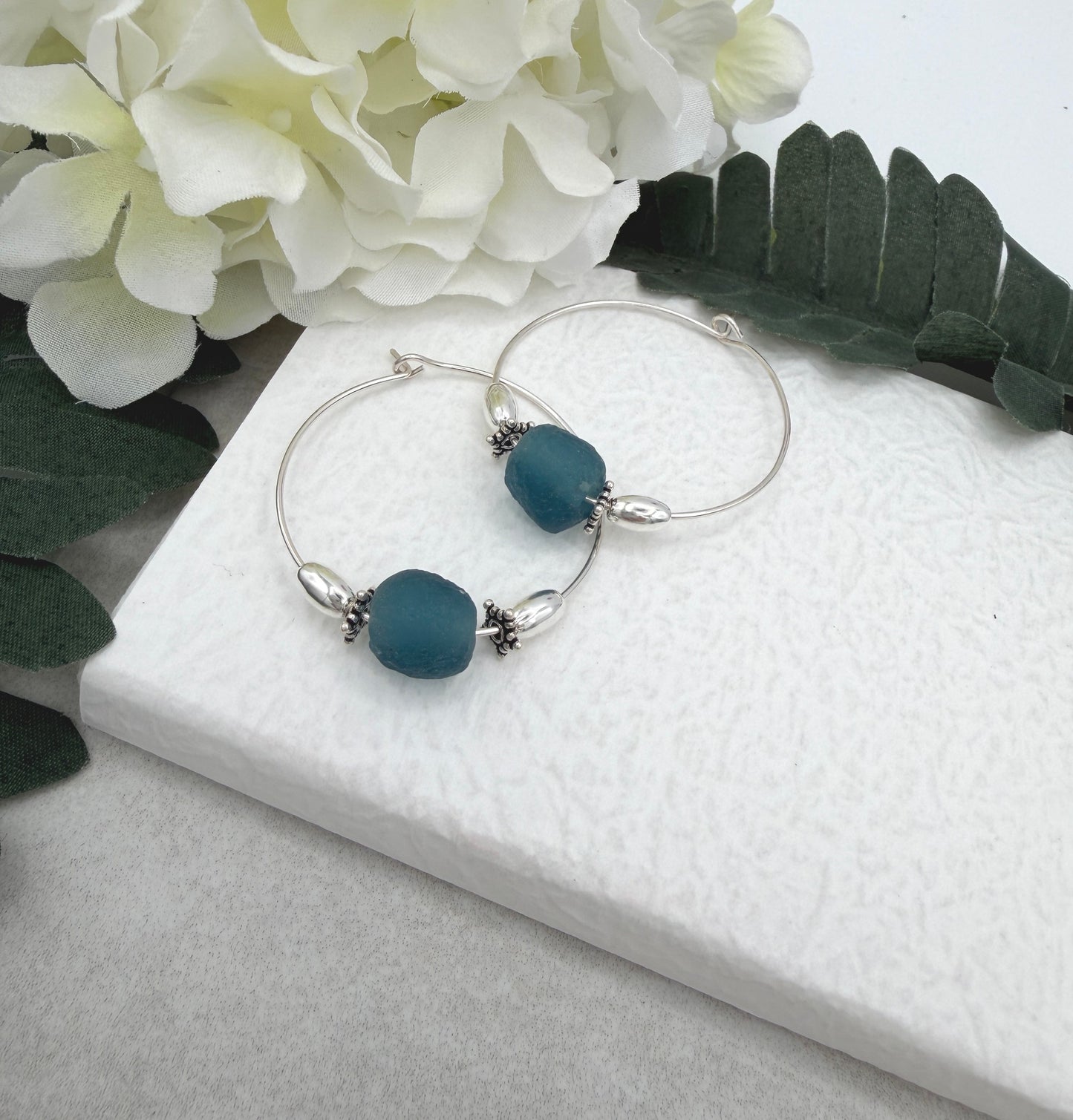 Hoop Earrings with Blue Recycled Glass Beads and Sterling Silver Beads CHE-522