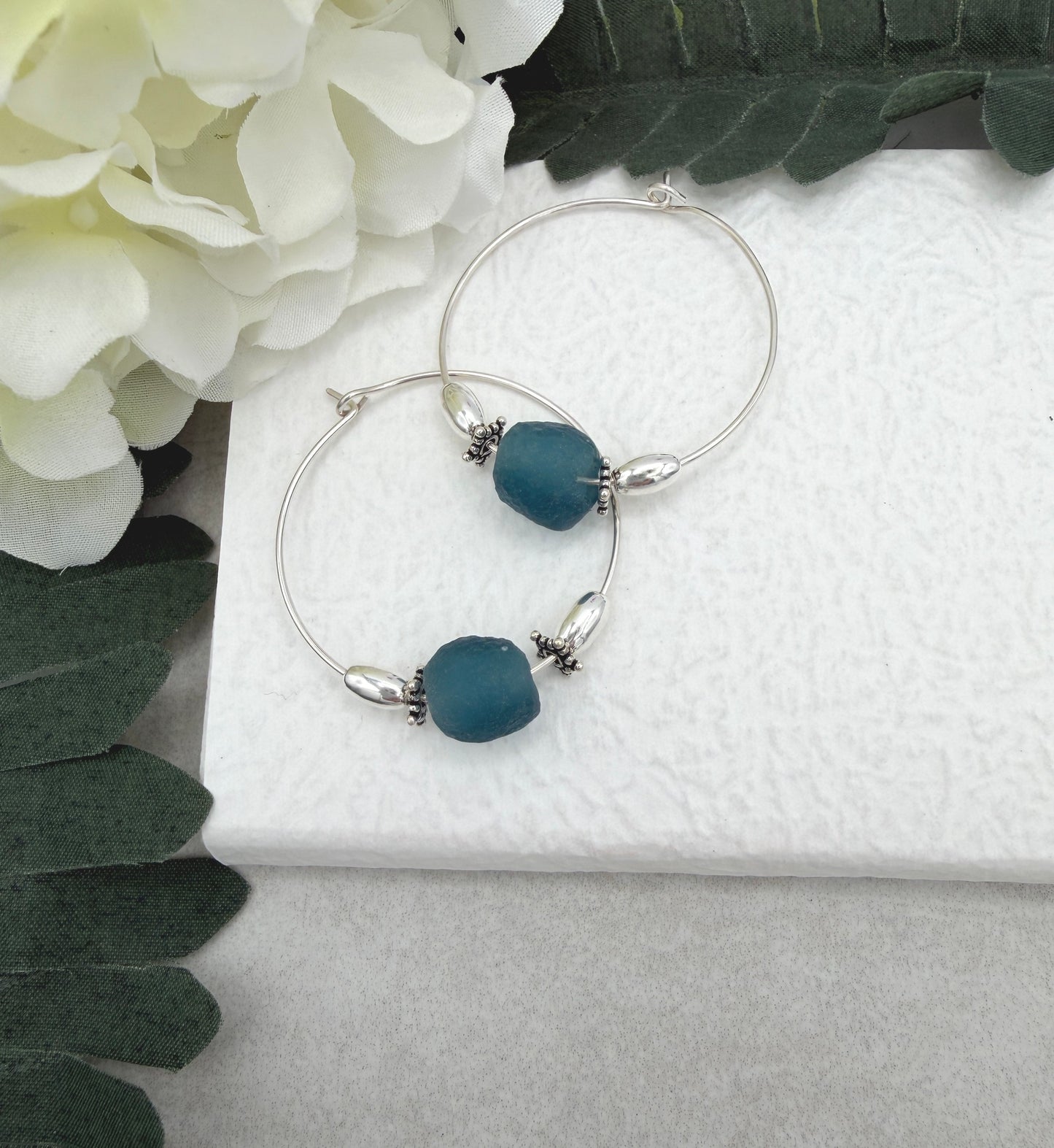 Hoop Earrings with Blue Recycled Glass Beads and Sterling Silver Beads CHE-522