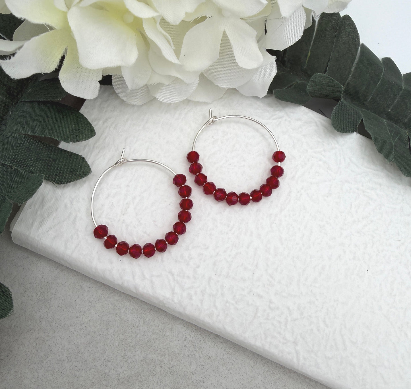 Hoop Earrings with Red Crystal Beads CHE-532