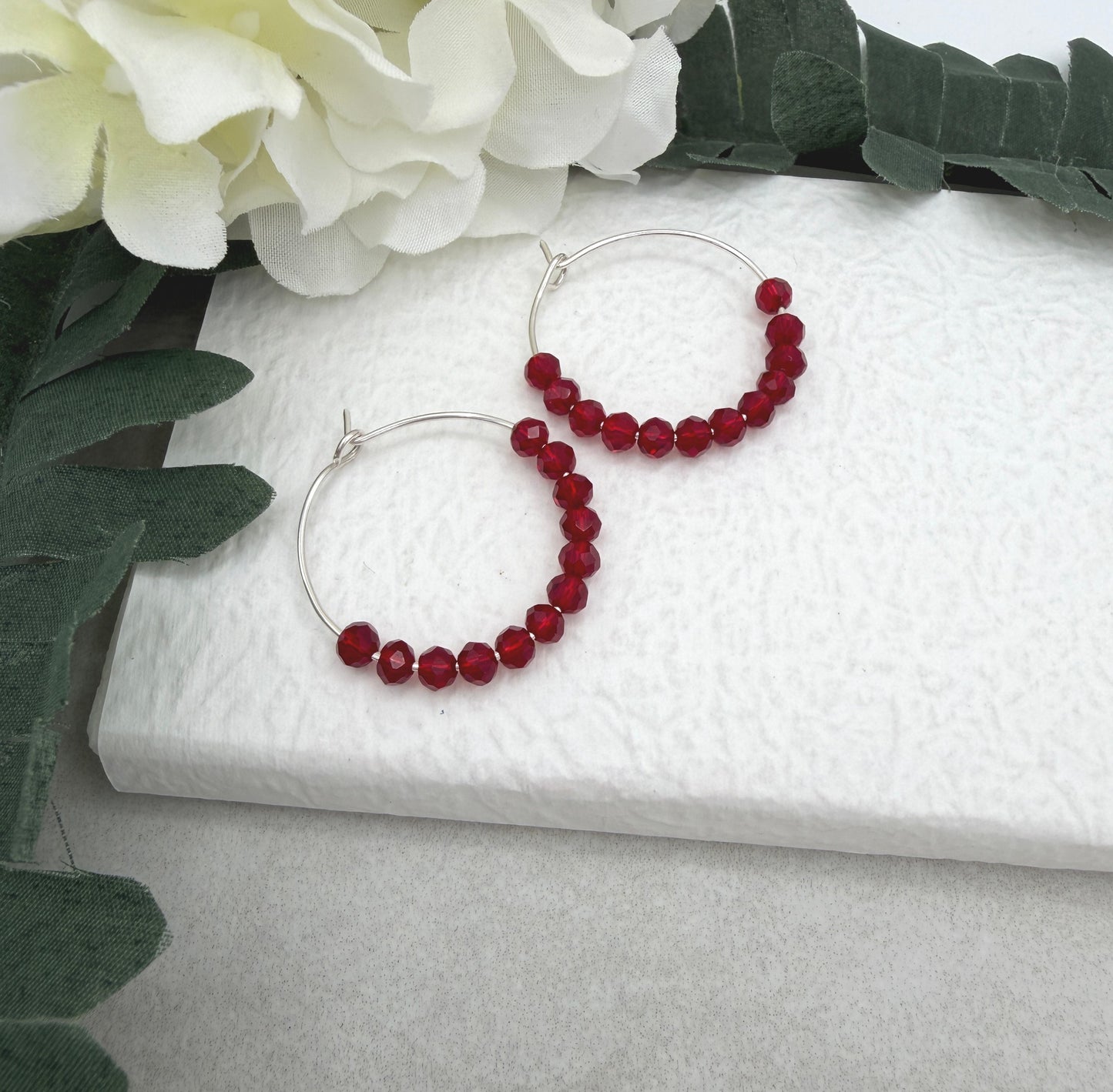 Hoop Earrings with Red Crystal Beads CHE-532