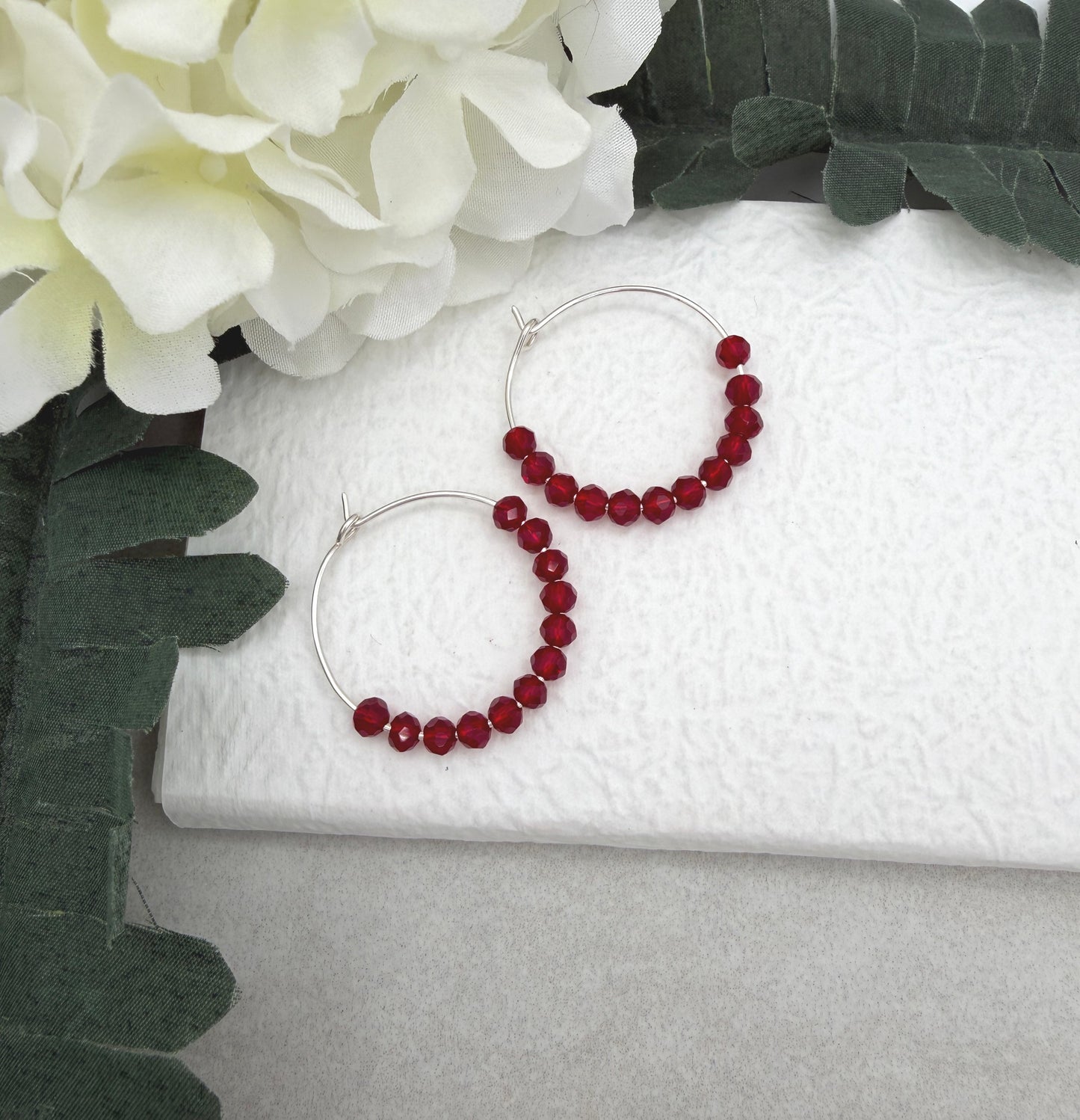 Hoop Earrings with Red Crystal Beads CHE-532
