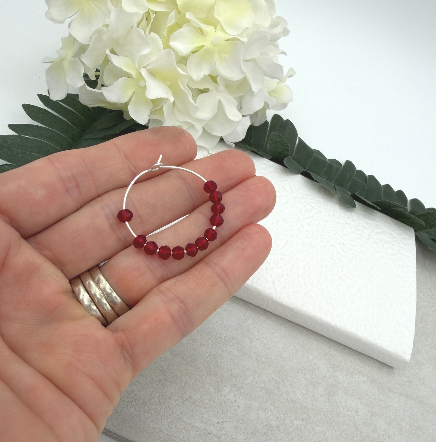 Hoop Earrings with Red Crystal Beads CHE-532