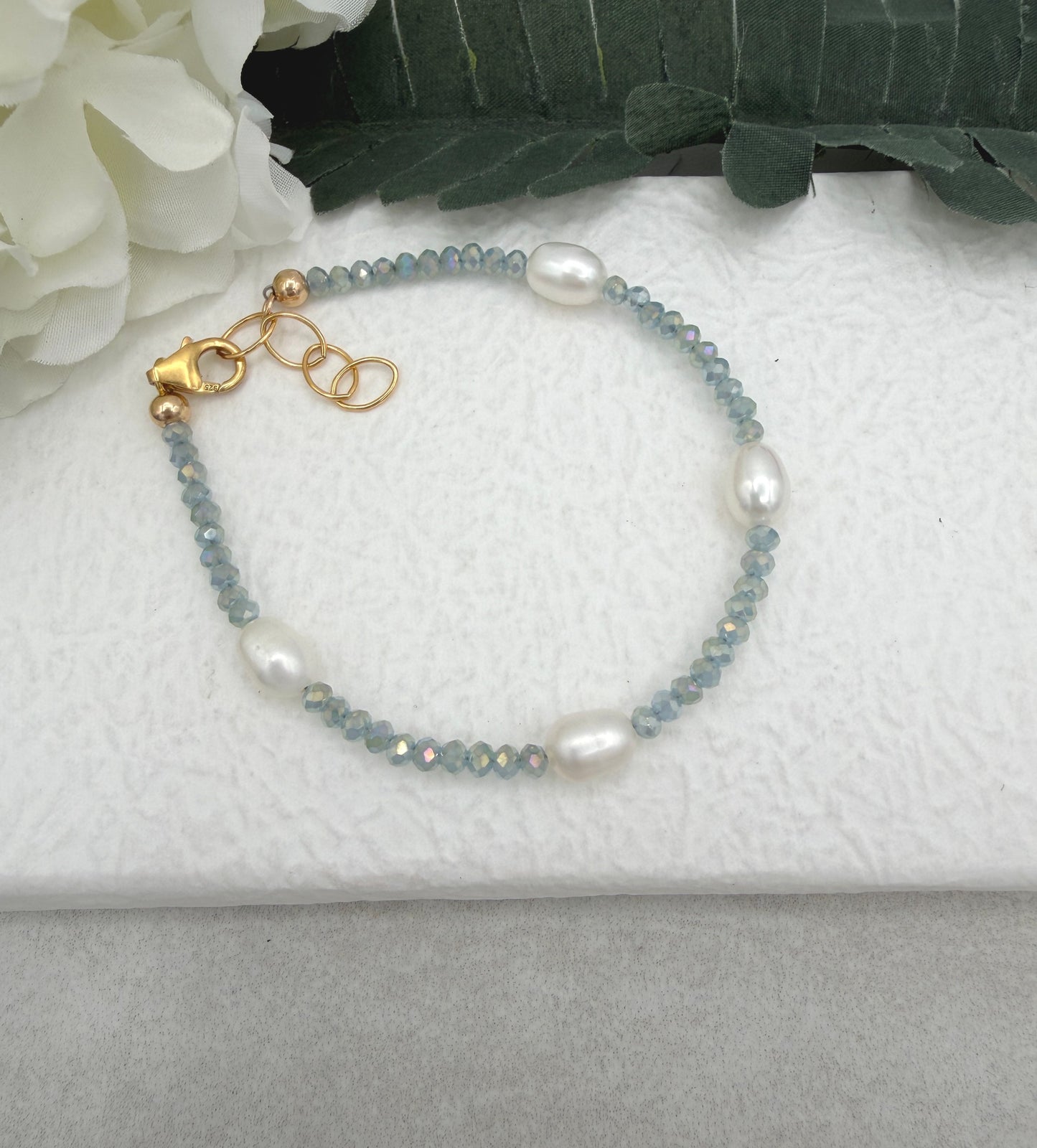 Bracelet with Blue Crystal Beads, Pear Shaped Pearls and Gold Filled GBNB-9