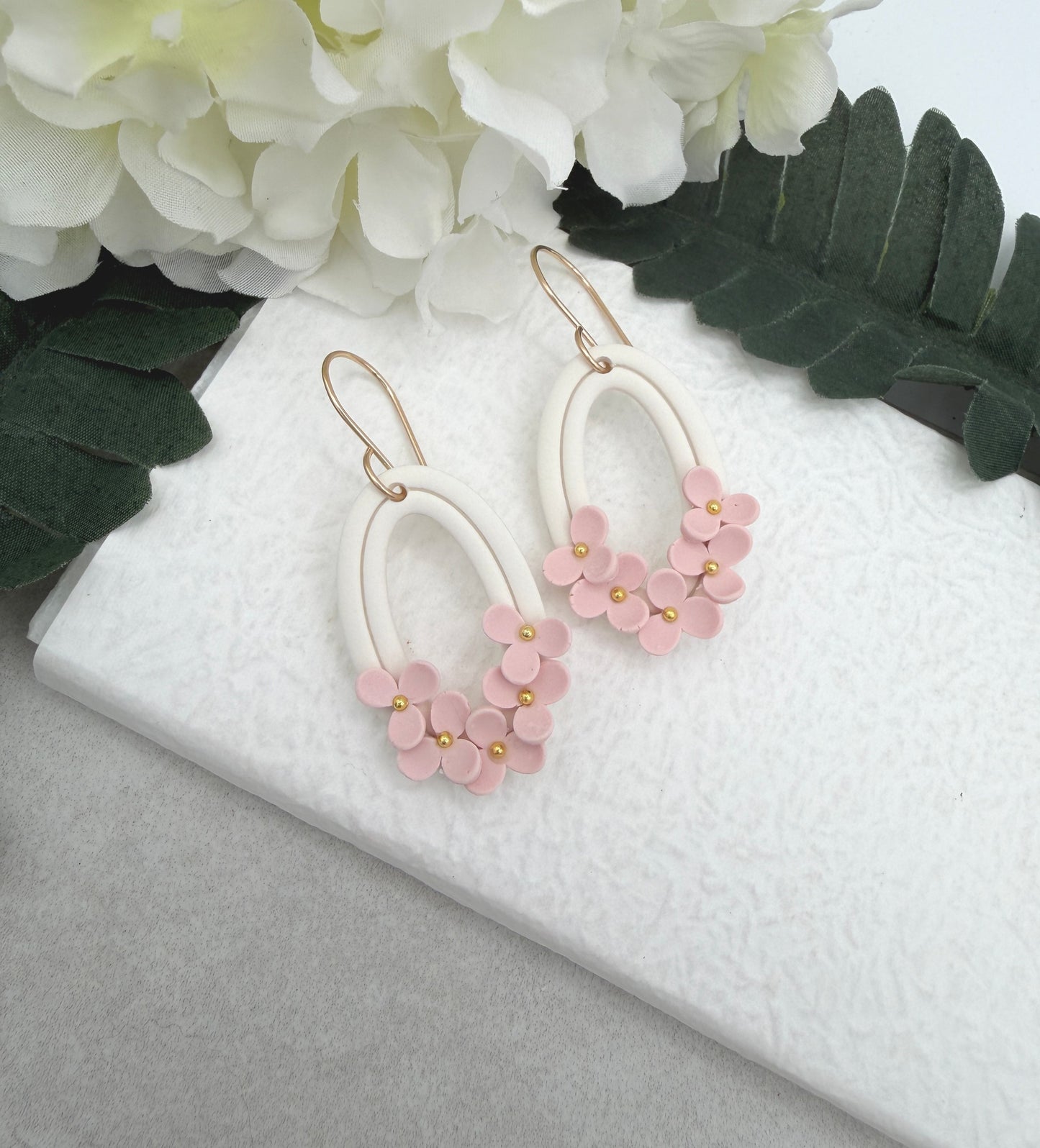 Earrings Made with White Polymer Clay Oval Frames and Pink Flowers - PCE-985