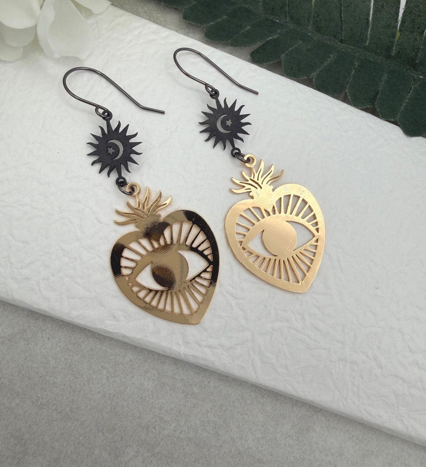 Earrings with Oxidized Stars and Gold Plated Hearts on Fire with Eyes SBRE-69