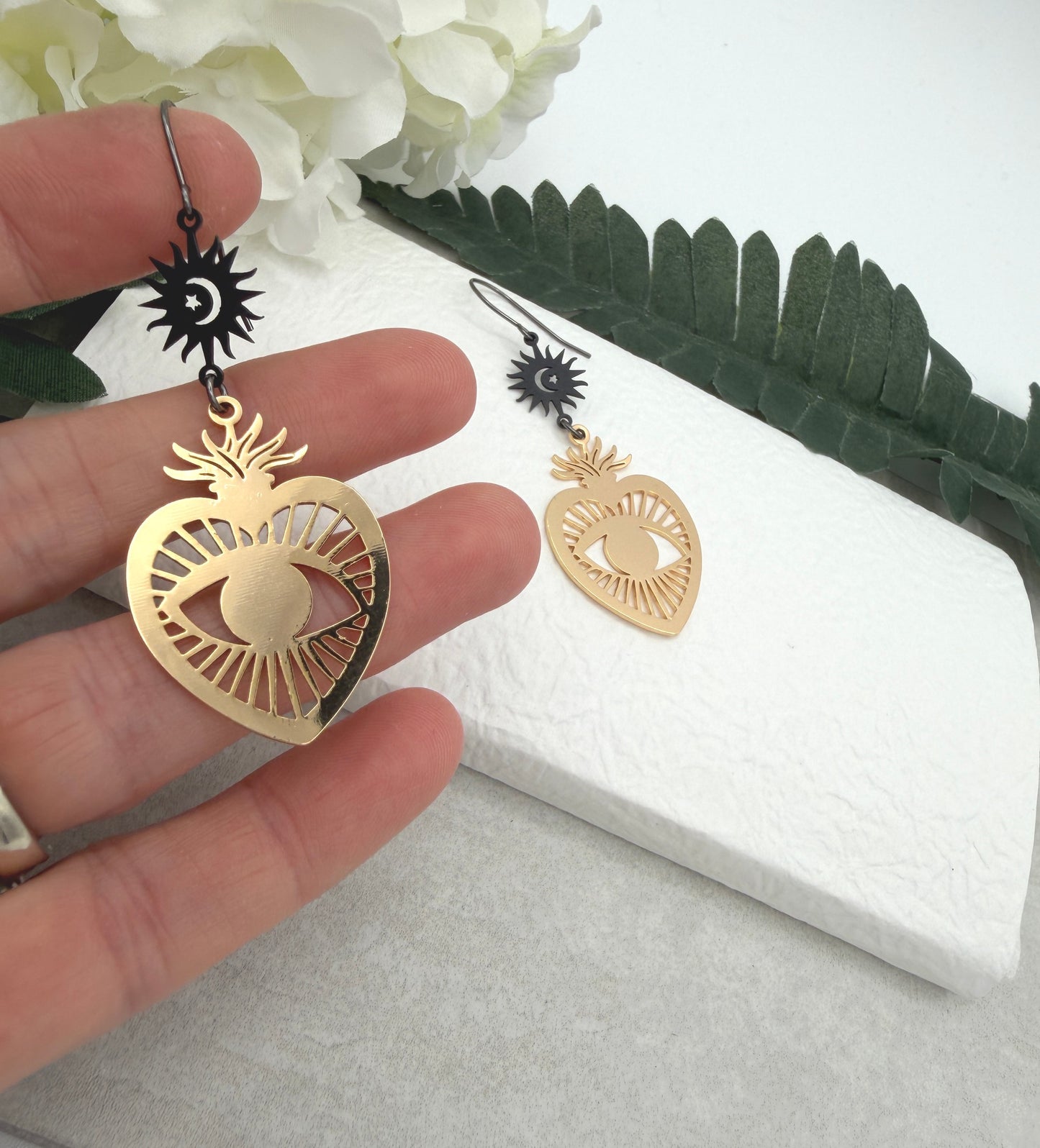Earrings with Oxidized Stars and Gold Plated Hearts on Fire with Eyes SBRE-69
