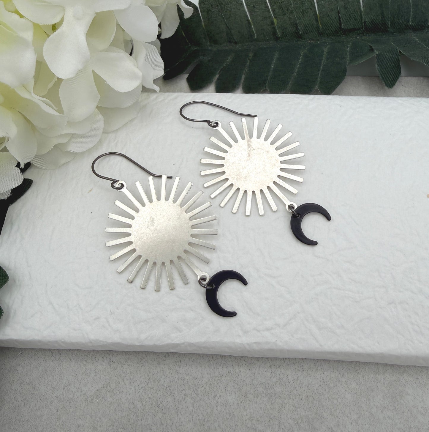 Earrings with Silver Plated, Stars, Oxidized Brass Crescent Moons   SBRE-72