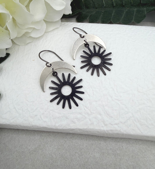 Earrings with Silver Plated Crescent Moons and Odizied Brass Star Suns SBRE-74