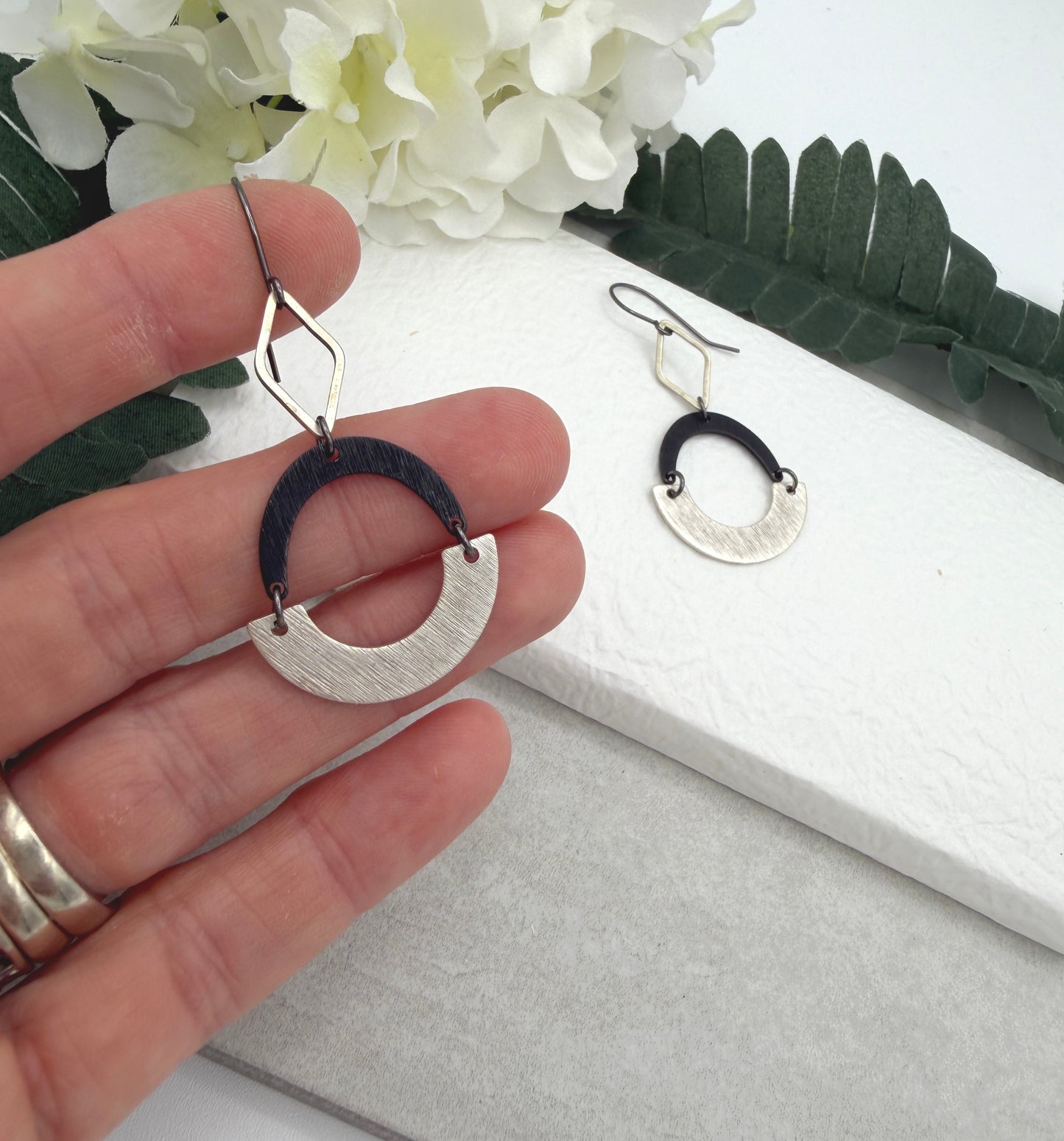 Earrings with Silver Plated Diamond Loops, Oxidized Arches and Silver Plated Arches SBRE-77