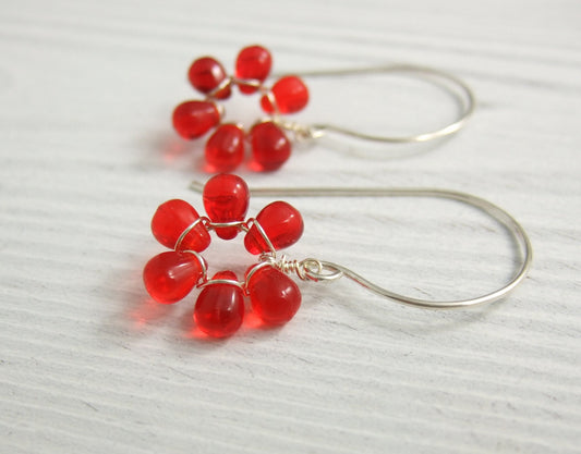 Earrings with Tiny Red Glass Teardrop Flowers FE-28