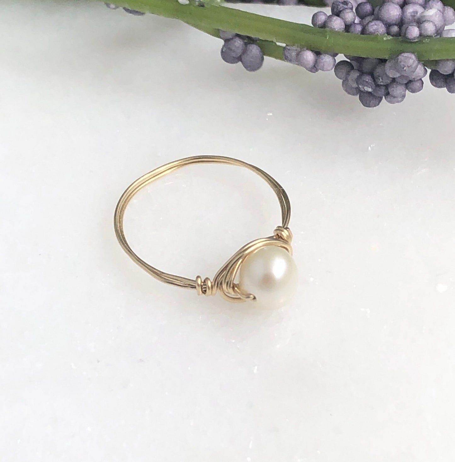 14k Gold Filled Wire Wrapped Ring with a Single Pearl GR-1