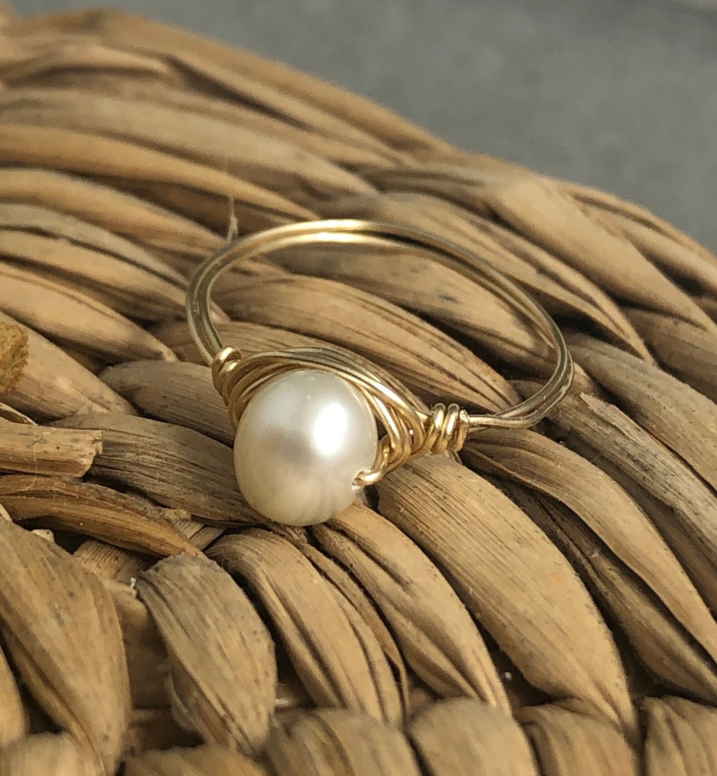 14k Gold Filled Wire Wrapped Ring with a Single Pearl GR-1