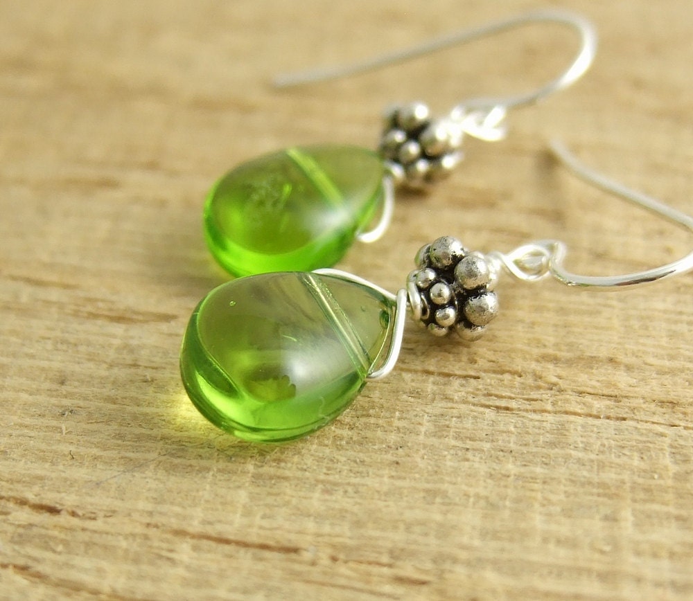 Earrings with Green Glass Teardrops and Bali Beads HE-135